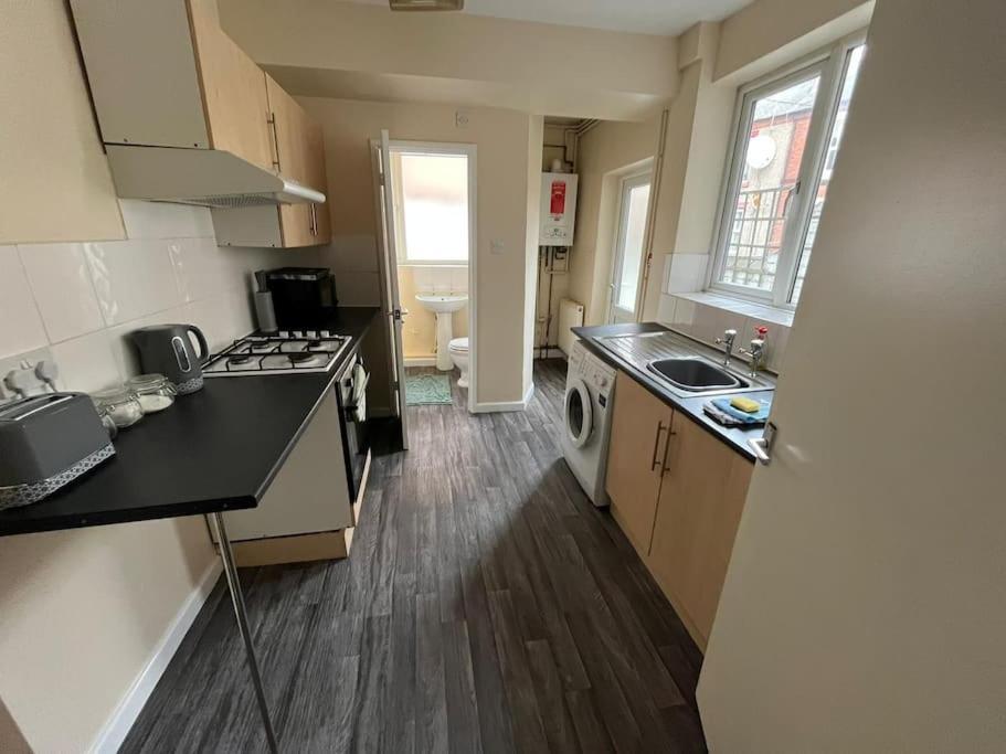 Flat 1, 67 Colwick Road Ng2 4Al Daire Nottingham Dış mekan fotoğraf