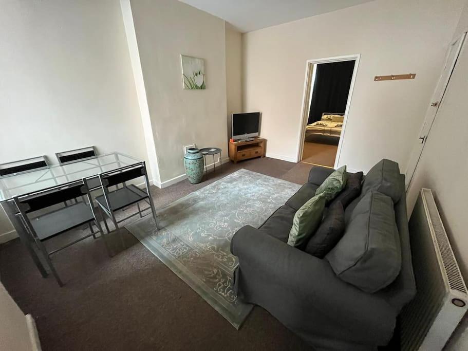 Flat 1, 67 Colwick Road Ng2 4Al Daire Nottingham Dış mekan fotoğraf