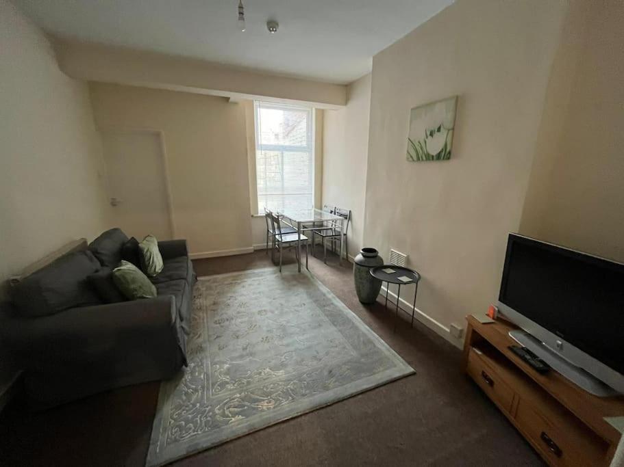 Flat 1, 67 Colwick Road Ng2 4Al Daire Nottingham Dış mekan fotoğraf